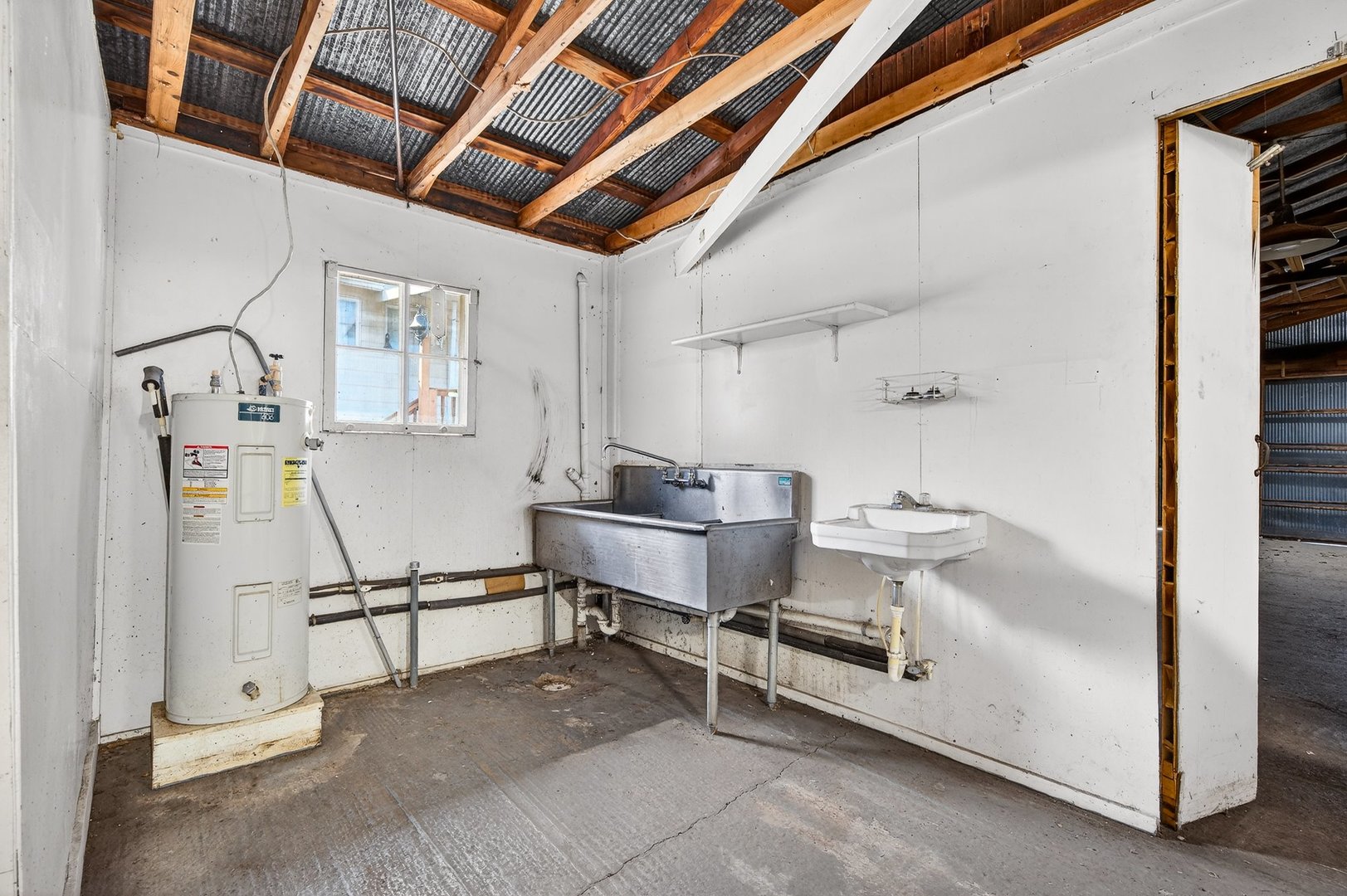 906 Peoria Street, Lincoln, IL 62656