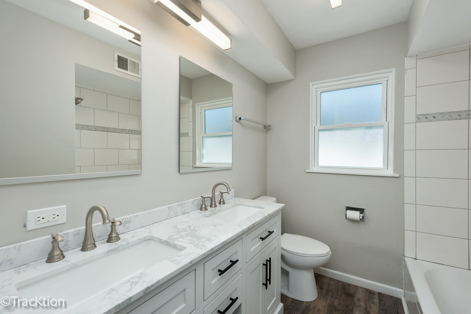 102 Grove Avenue, Glen Ellyn, IL 60137