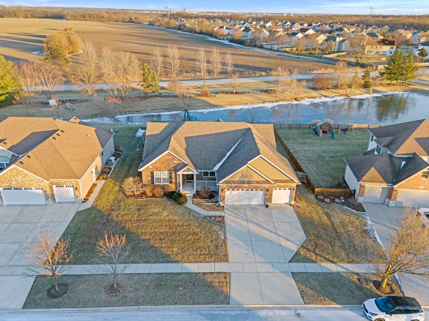 428 E Frontier Drive, Minooka, IL 60447