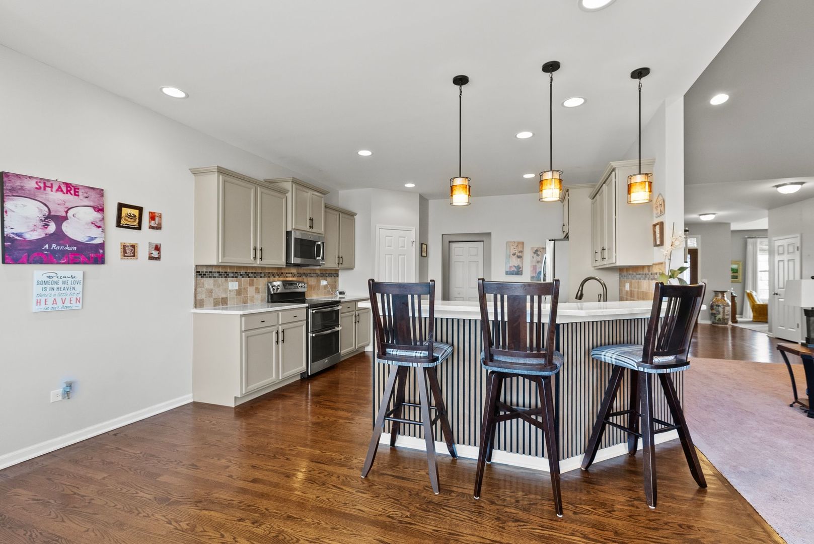 428 E Frontier Drive, Minooka, IL 60447