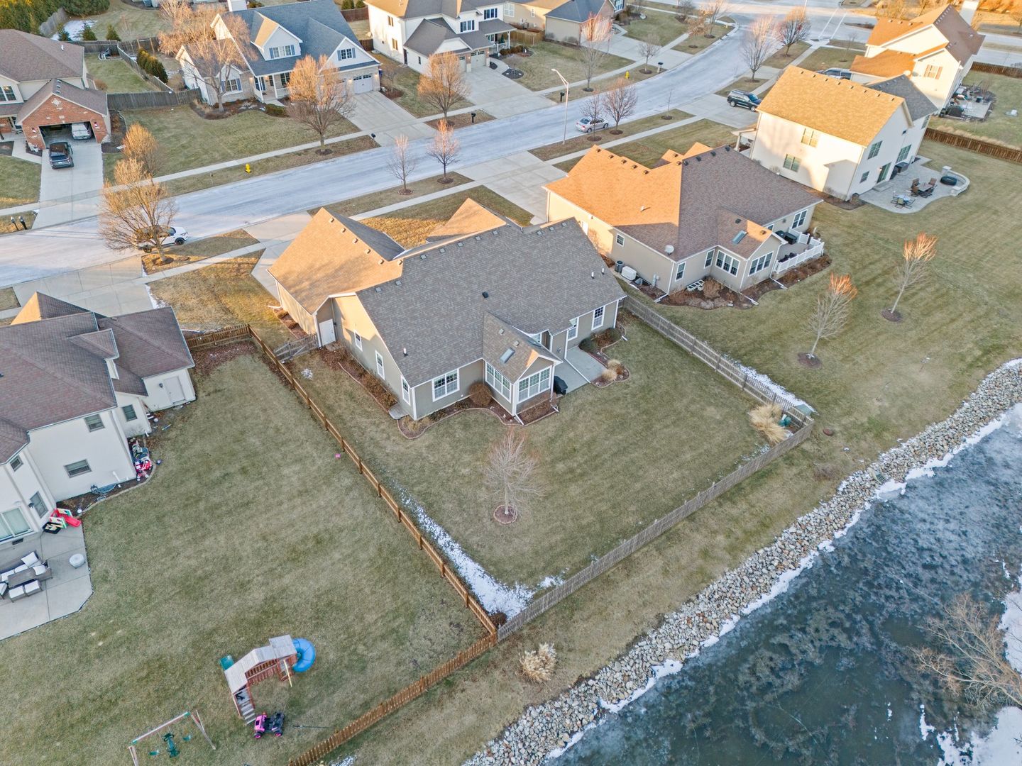 428 E Frontier Drive, Minooka, IL 60447