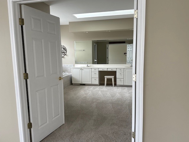 1250 S Falcon Drive, Palatine, IL 60067