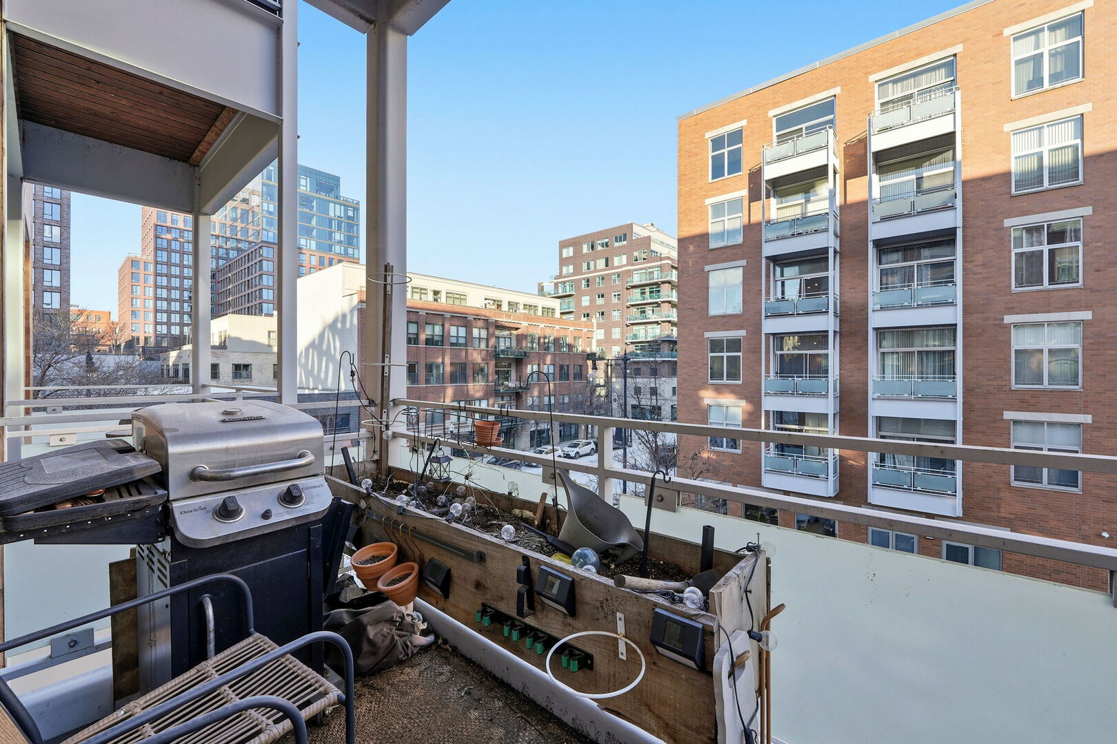 949 W Madison Street #304, Chicago, IL 60607