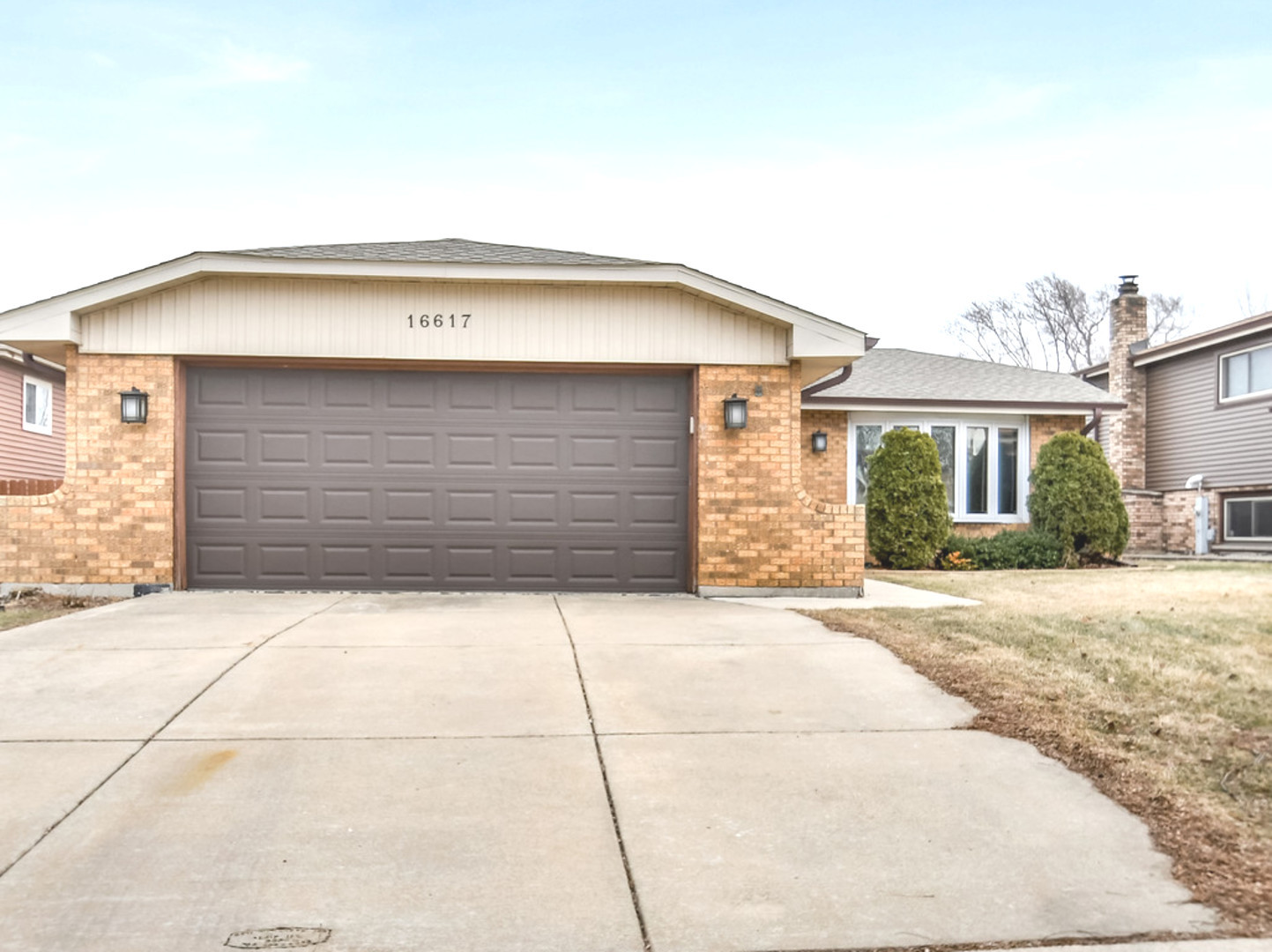 16617 Leslie Drive, Orland Hills, IL 60487