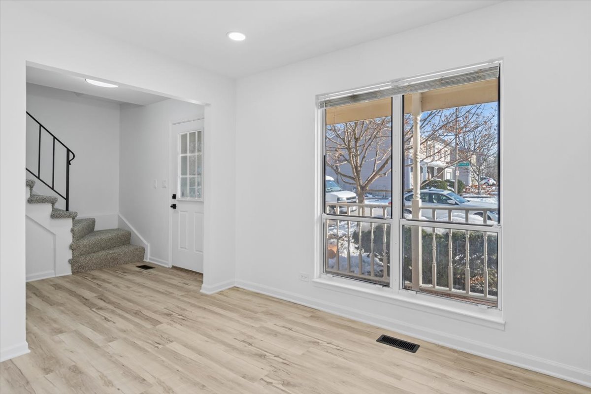 3S184 Birchwood Drive, Warrenville, IL 60555