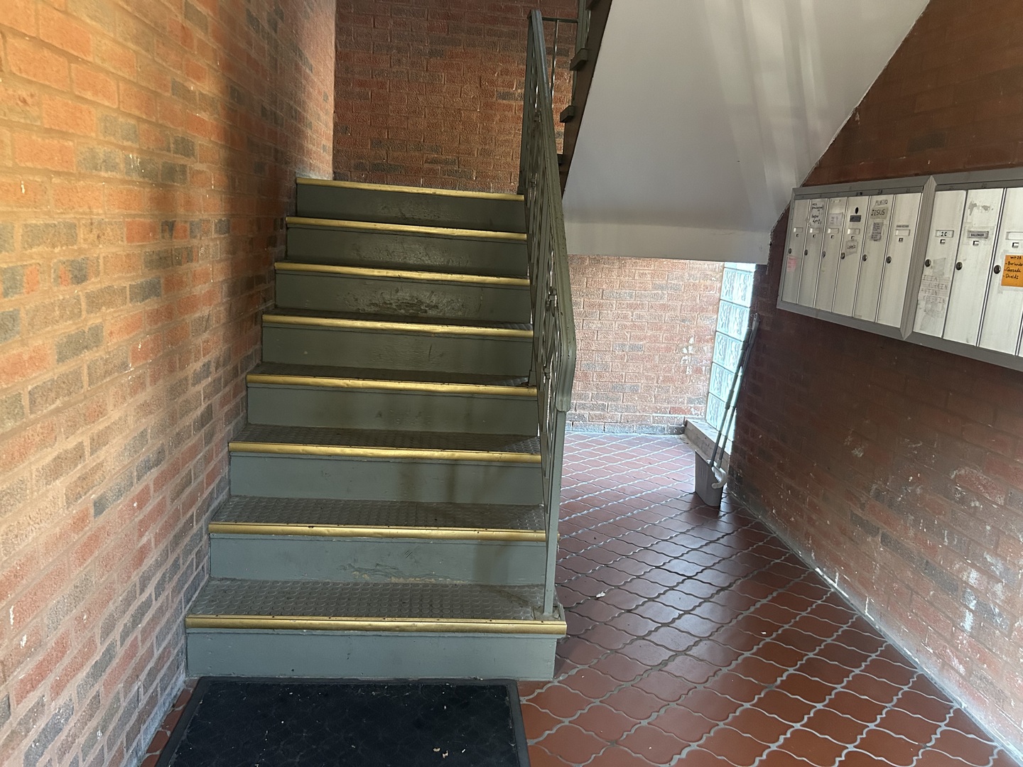 4342 N Kedvale Avenue #2A, Chicago, IL 60641