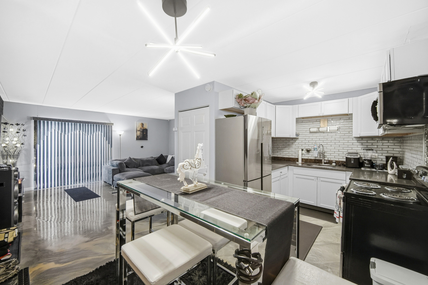 17006 Novak Drive #T107, Hazel Crest, IL 60429