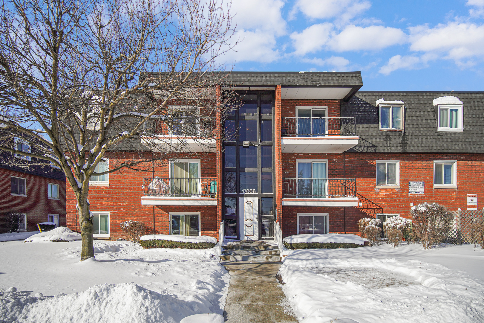 17006 Novak Drive #T107, Hazel Crest, IL 60429