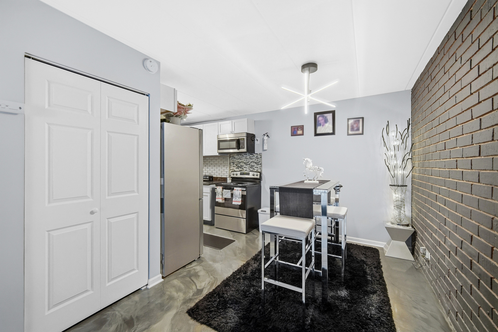 17006 Novak Drive #T107, Hazel Crest, IL 60429