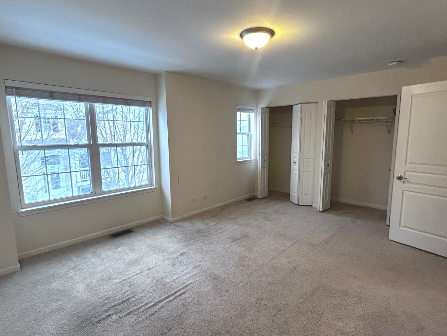 534 Richard Brown Boulevard, Volo, IL 60073