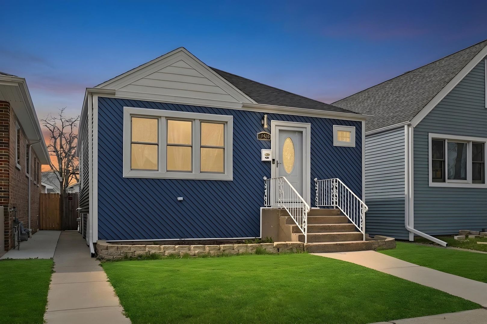 12418 S Aberdeen Street, Calumet Park, IL 60827