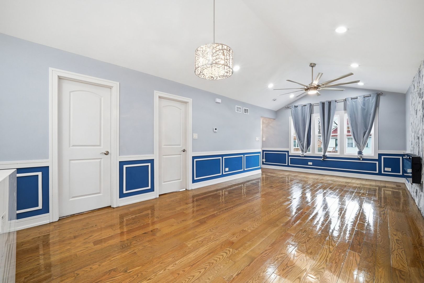 12418 S Aberdeen Street, Calumet Park, IL 60827