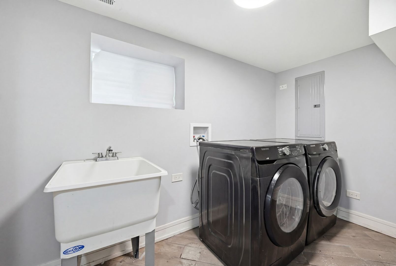 12418 S Aberdeen Street, Calumet Park, IL 60827