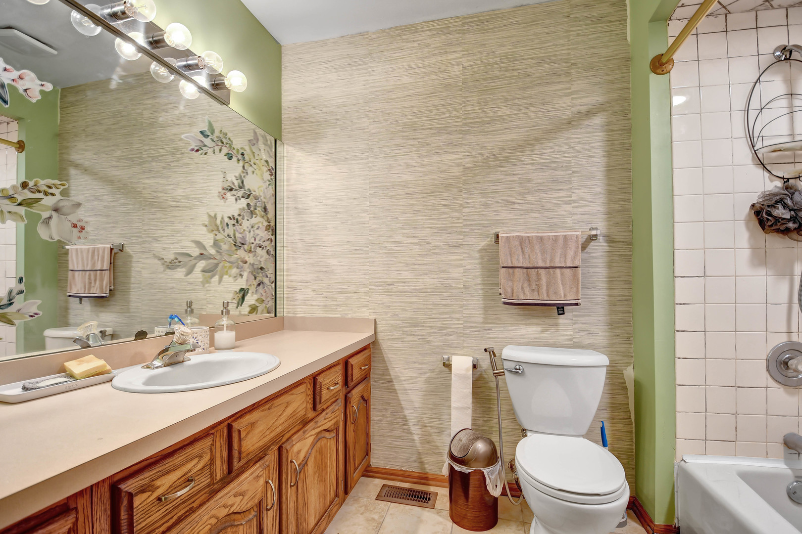 6732 W 113th Place, Worth, IL 60482