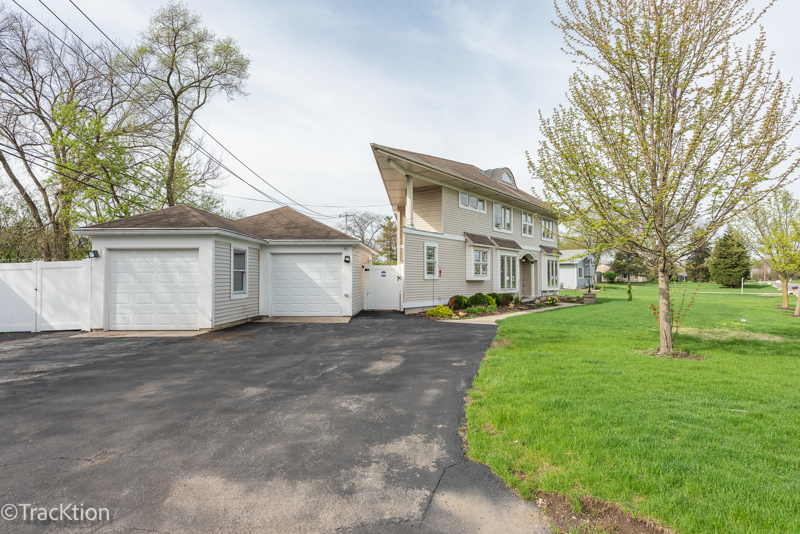 617 W Wilson Avenue, Lombard, IL 60148