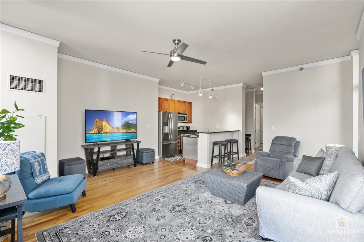 170 W POLK Street #1308, Chicago, IL 60605