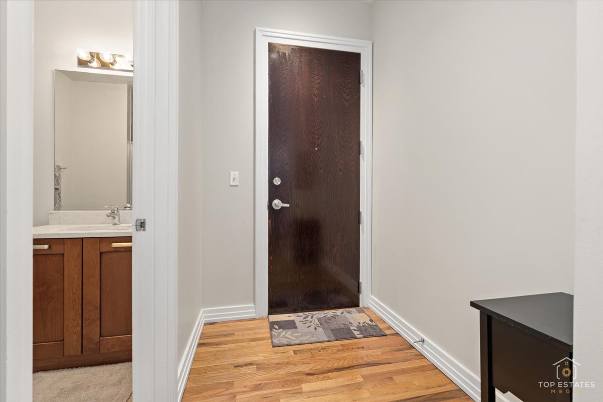 170 W POLK Street #1308, Chicago, IL 60605