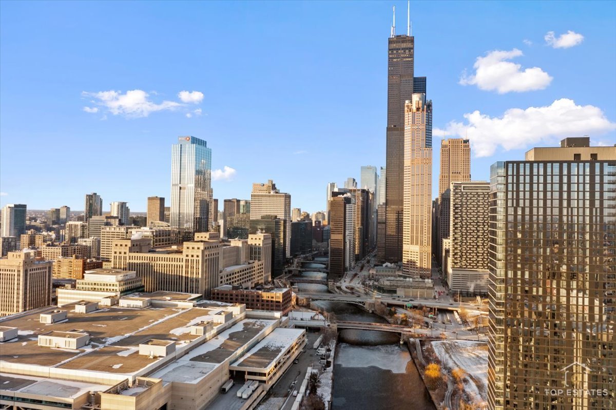 170 W POLK Street #1308, Chicago, IL 60605