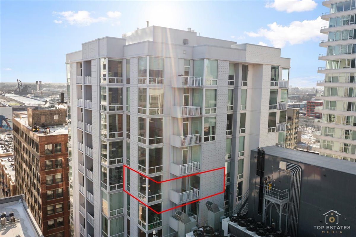 170 W POLK Street #1308, Chicago, IL 60605