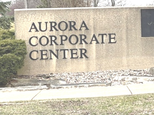 2600 Beverly Drive #108B, Aurora, IL 60502