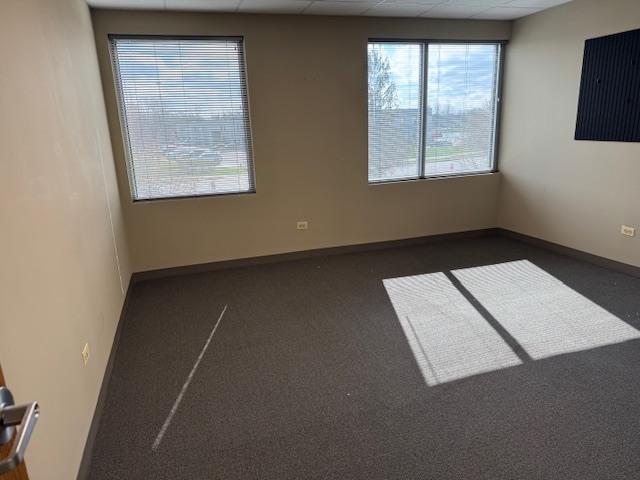 2600 Beverly Drive #108B, Aurora, IL 60502