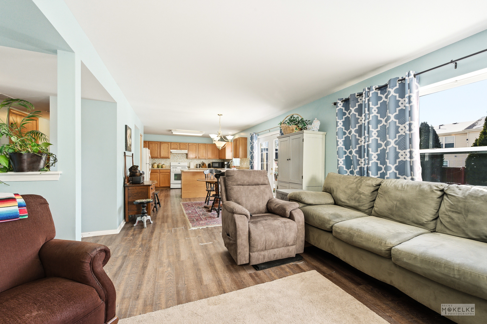 3723 Harms Road, Joliet, IL 60435