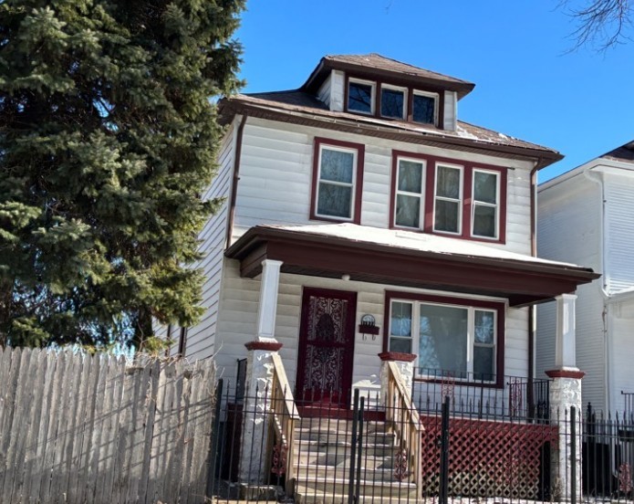 11833 S Indiana Avenue, Chicago, IL 60628