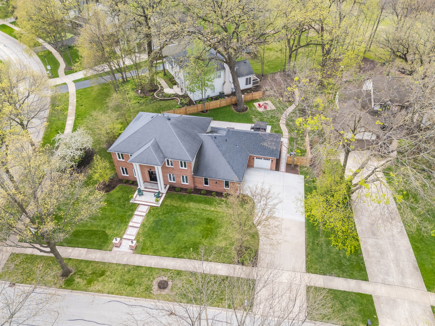 1415 Heatherton Drive, Naperville, IL 60563