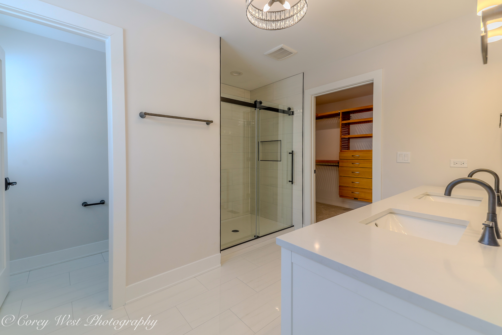 42W668 Steeplechase Drive, St. Charles, IL 60175