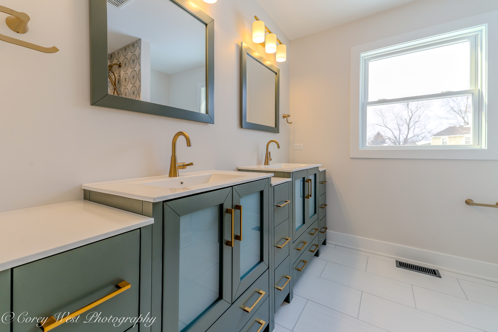 42W668 Steeplechase Drive, St. Charles, IL 60175