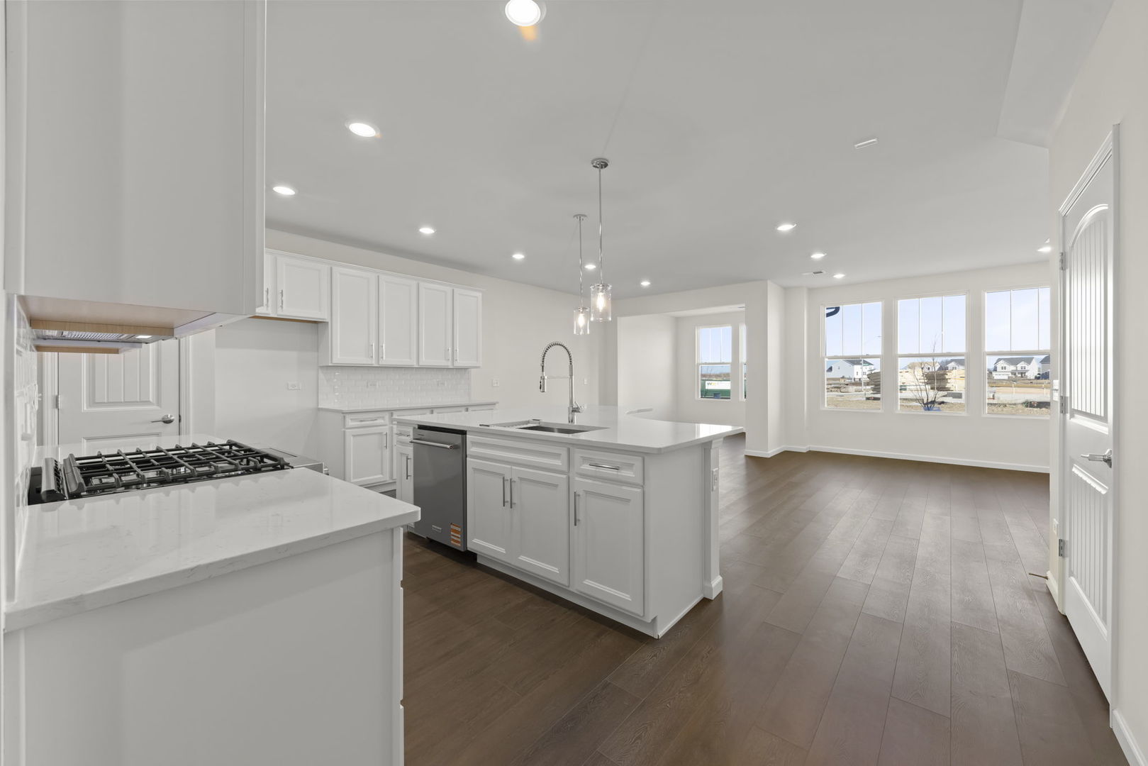 Bolingbrook, IL 60490