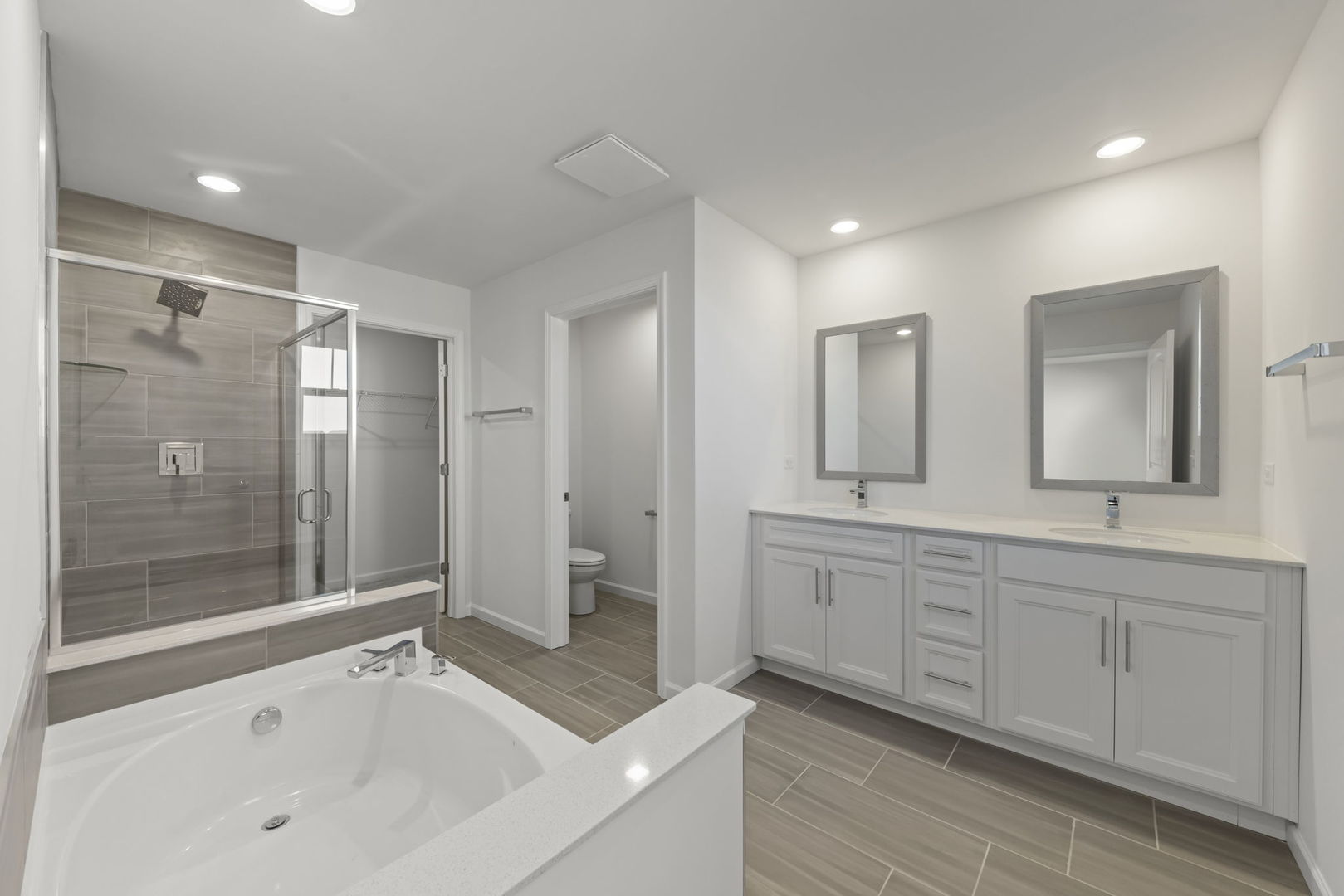 Bolingbrook, IL 60490