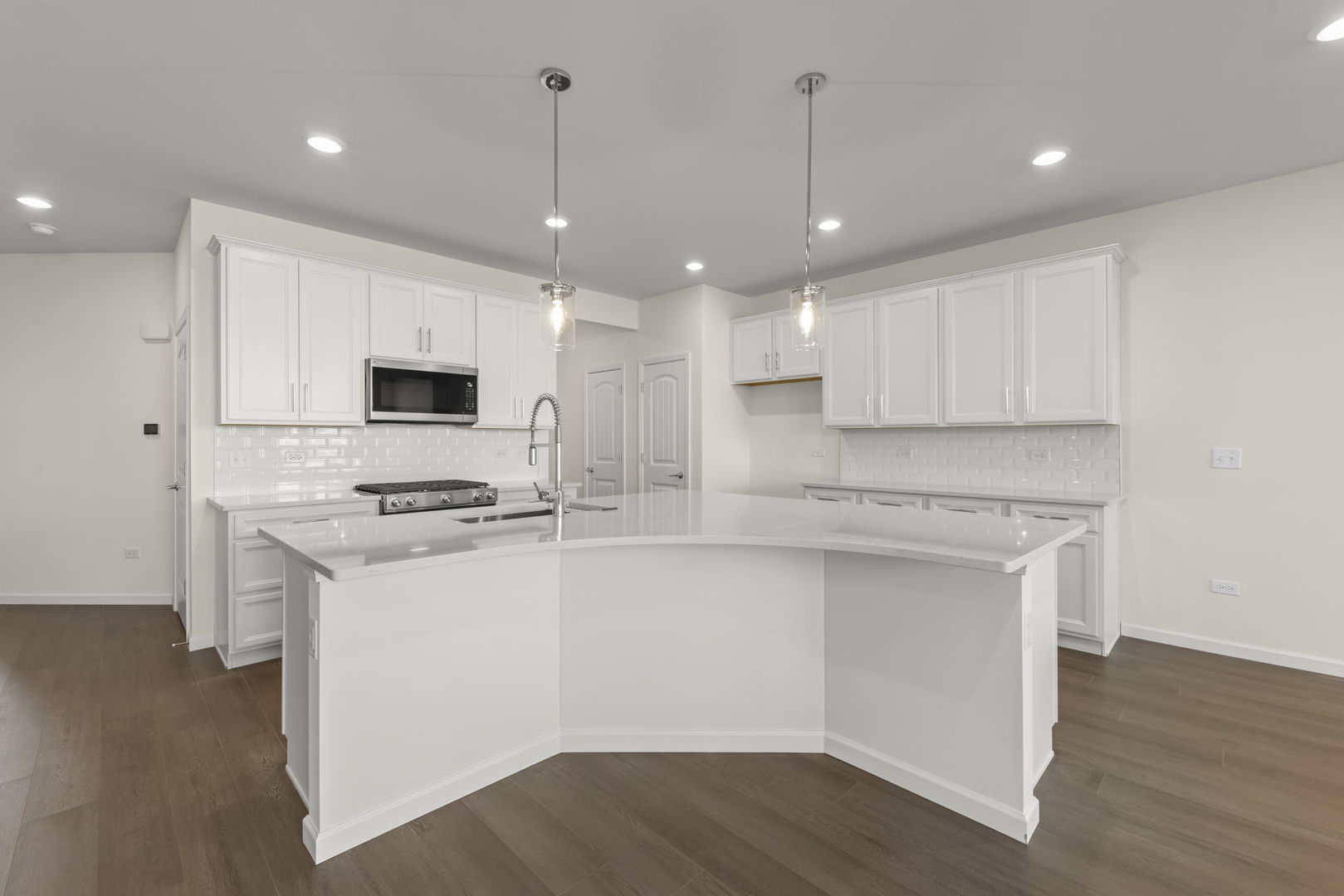 Bolingbrook, IL 60490