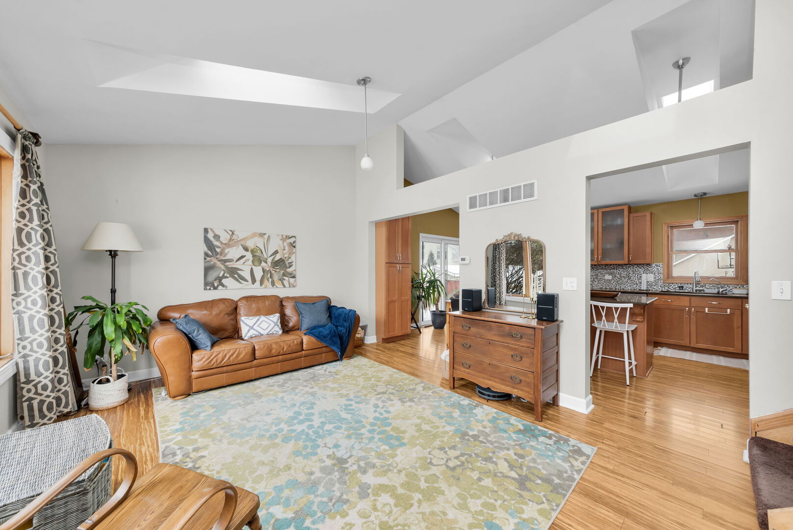 West Chicago, IL 60185