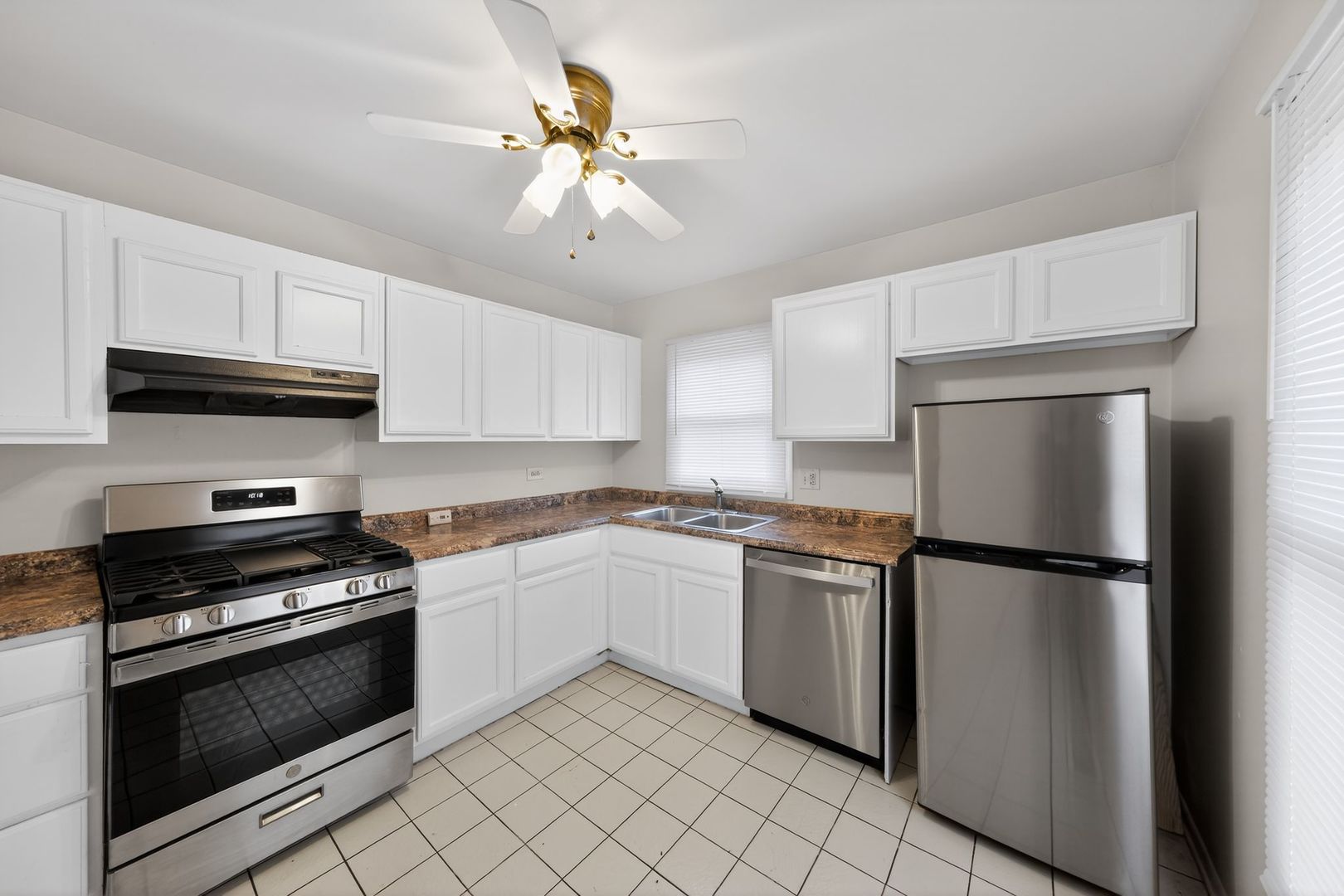 364 Kirkwood Circle, Bolingbrook, IL 60440