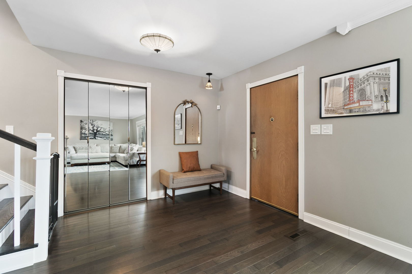 9212 S Komensky Avenue, Oak Lawn, IL 60453