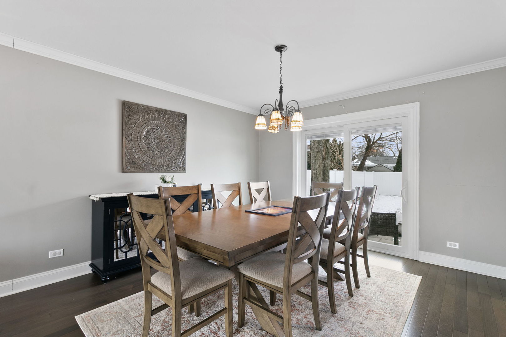 9212 S Komensky Avenue, Oak Lawn, IL 60453