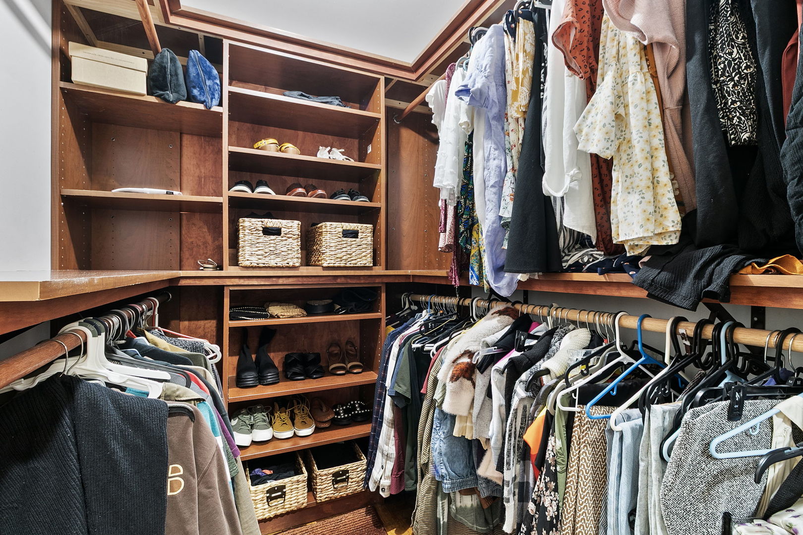 9212 S Komensky Avenue, Oak Lawn, IL 60453