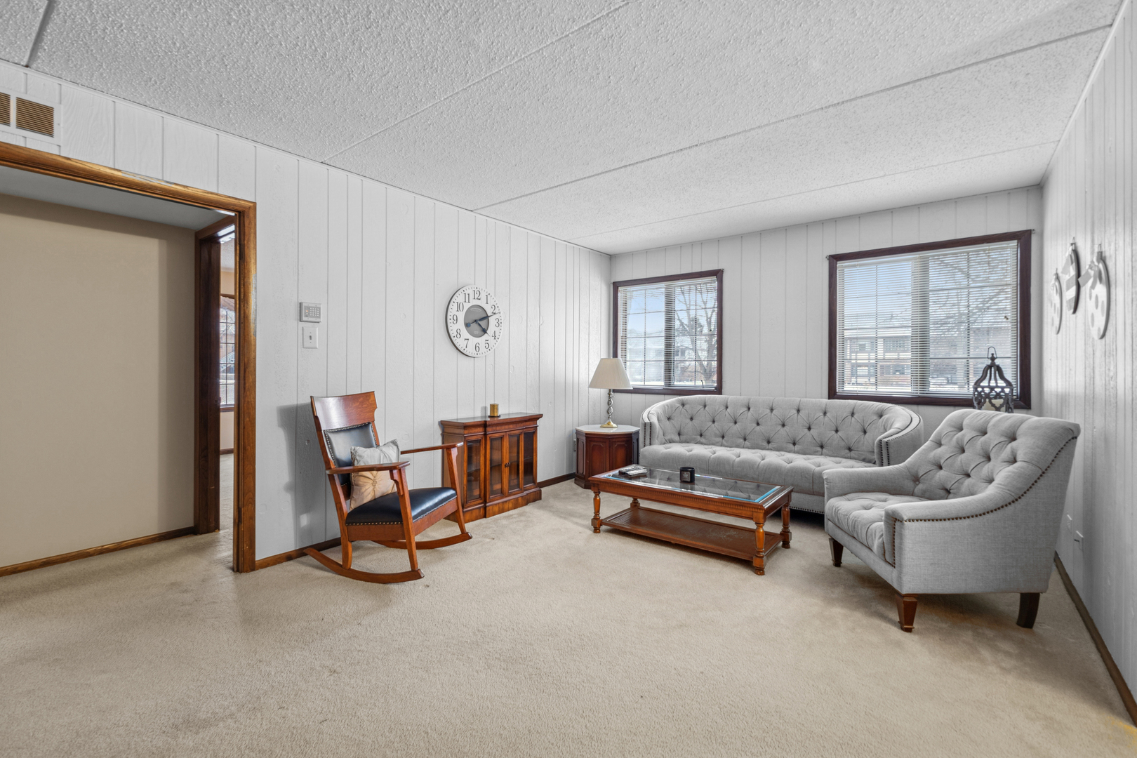 7930 W Lakeview Court #1B, Palos Heights, IL 60463