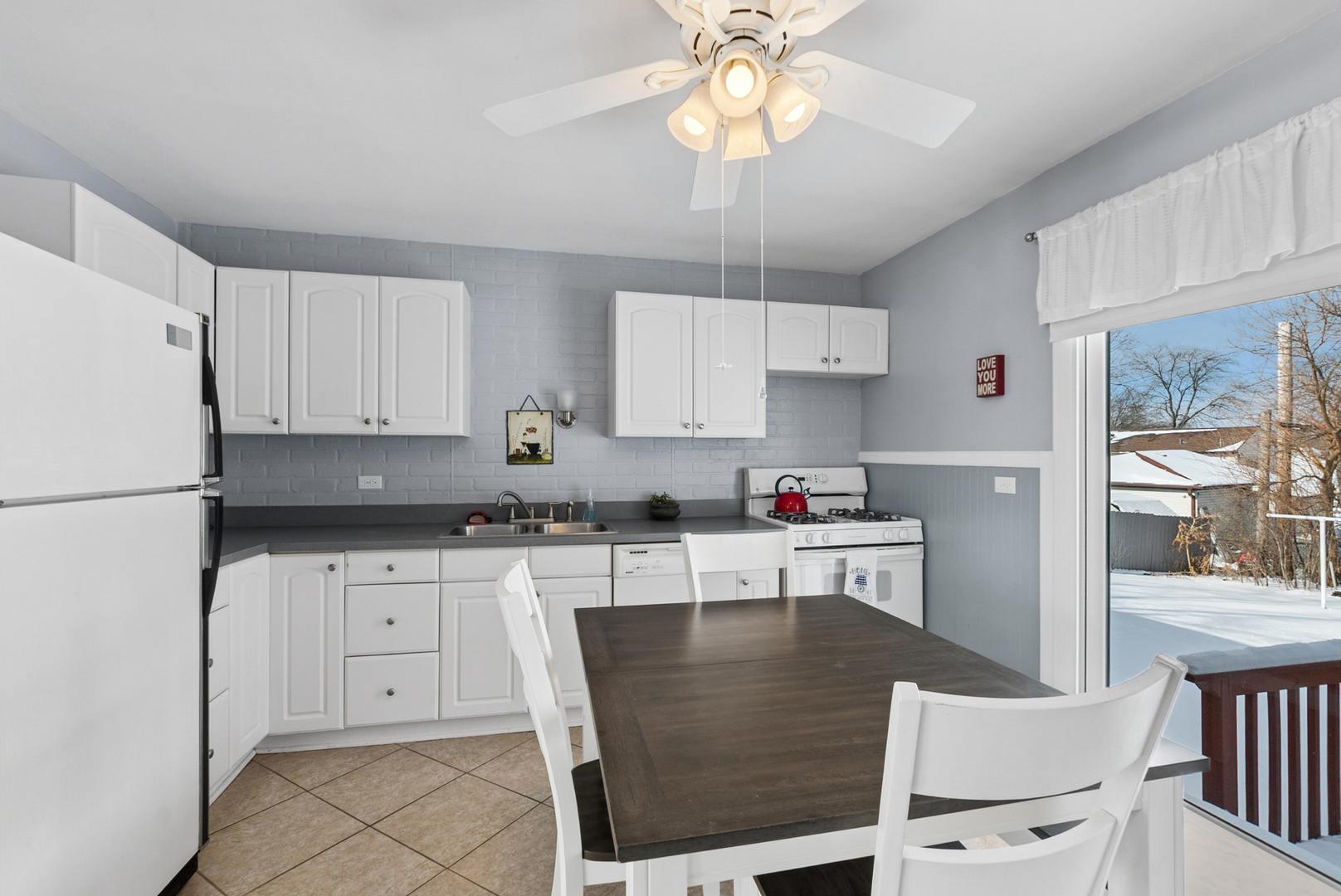 8926 Fairway Drive, Orland Park, IL 60462