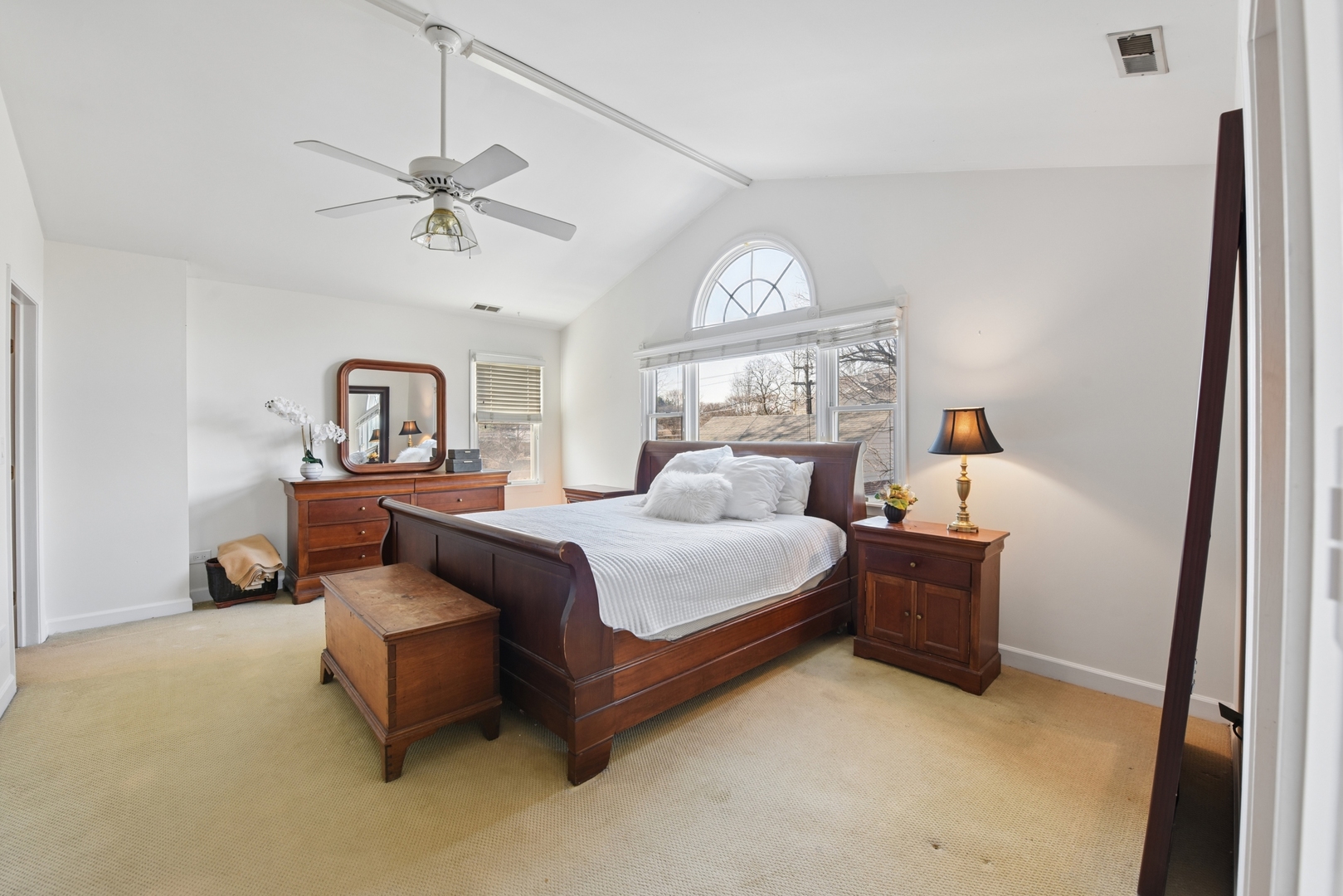 926 S Spring Avenue, La Grange, IL 60525