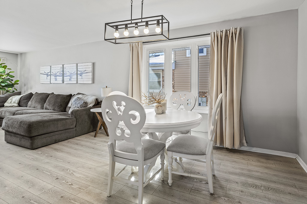 17374 Overhill Avenue, Tinley Park, IL 60477