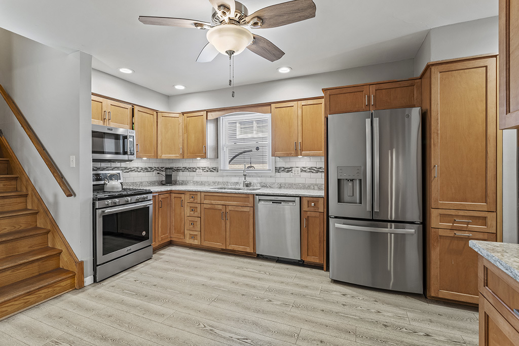 17374 Overhill Avenue, Tinley Park, IL 60477