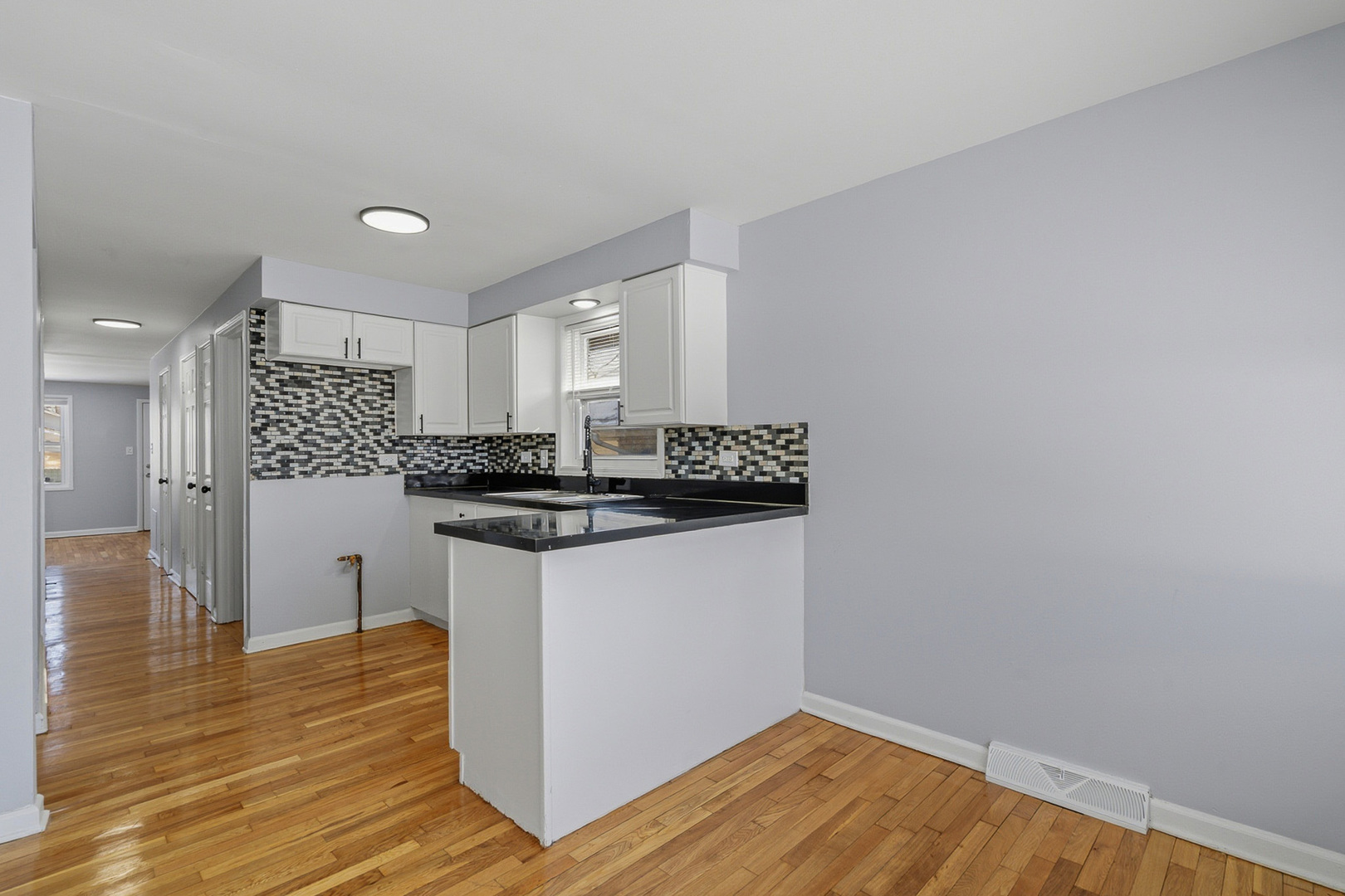 11610 S Aberdeen Street, Chicago, IL 60643