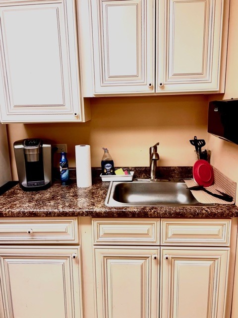 1645 Irving Park Road #203, Hanover Park, IL 60133