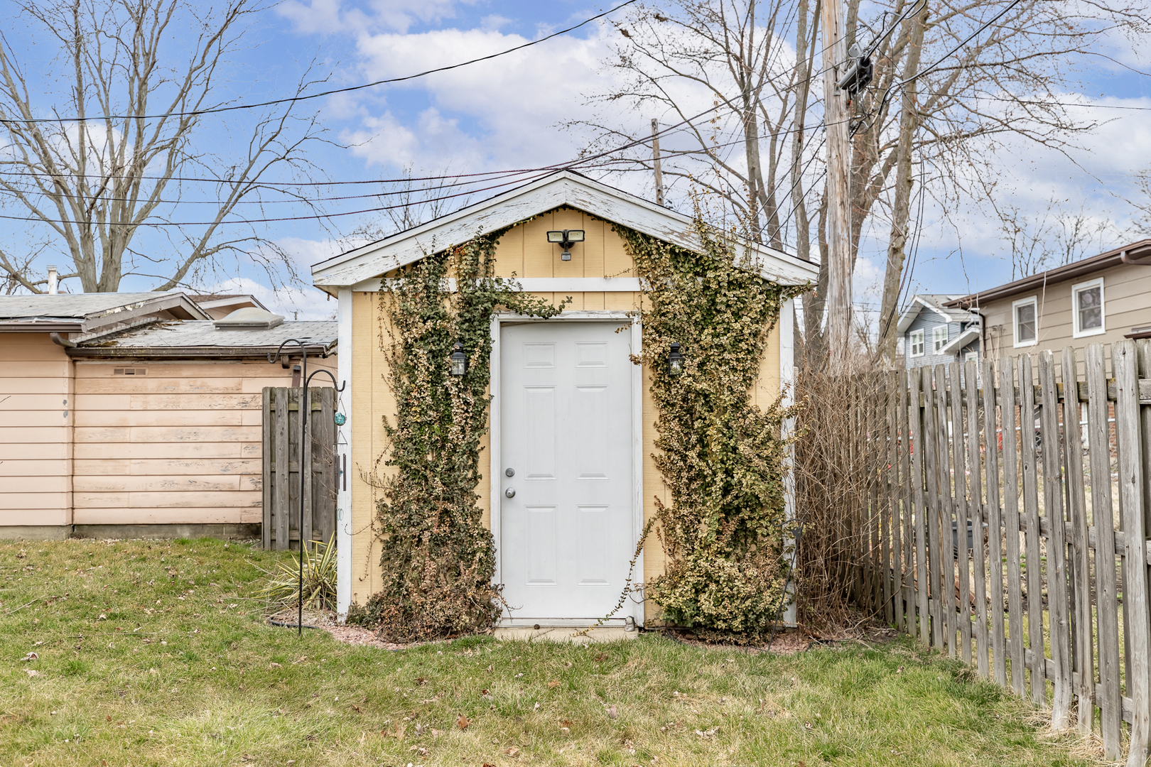 277 May Court, Chicago Heights, IL 60411