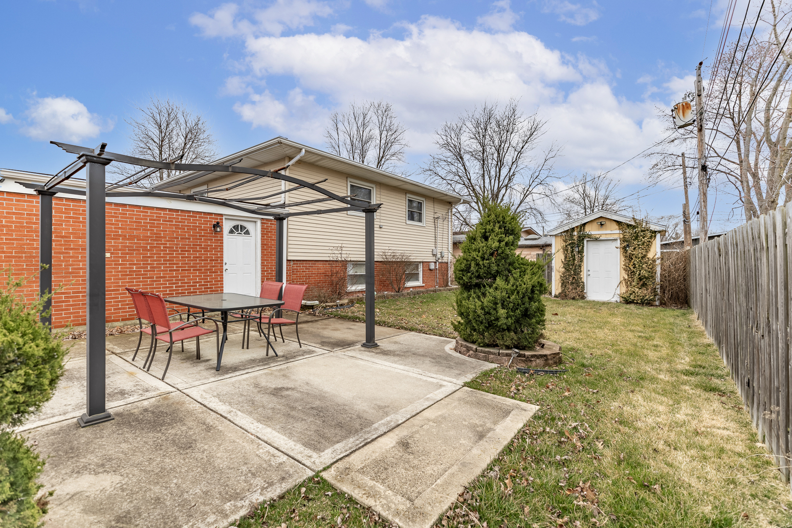 277 May Court, Chicago Heights, IL 60411