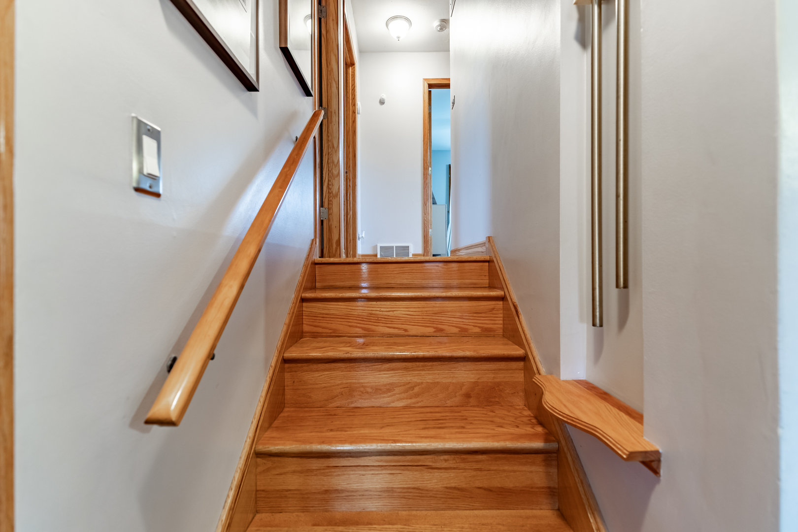 277 May Court, Chicago Heights, IL 60411