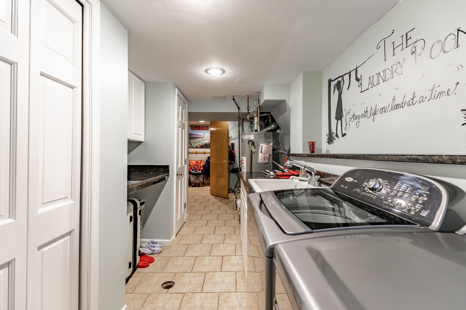 277 May Court, Chicago Heights, IL 60411