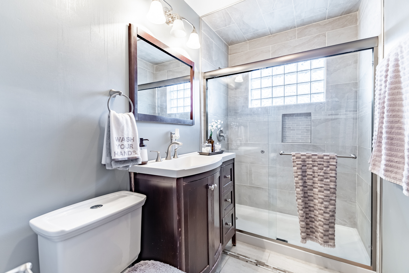 277 May Court, Chicago Heights, IL 60411